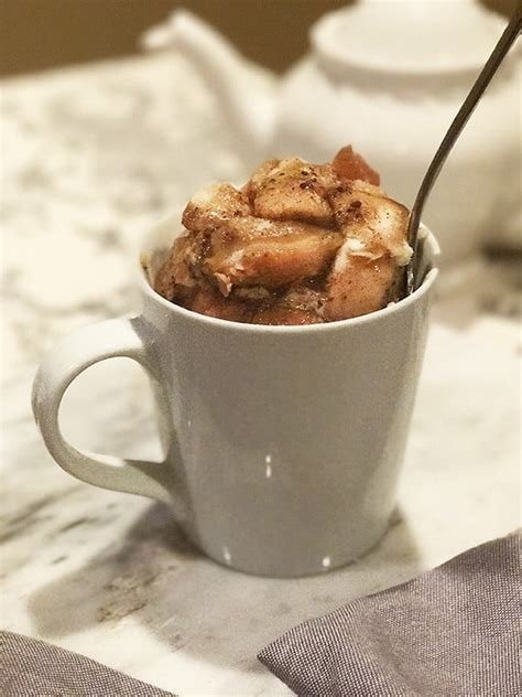 2-minute-bread-pudding-in-a-mug-31-daily image