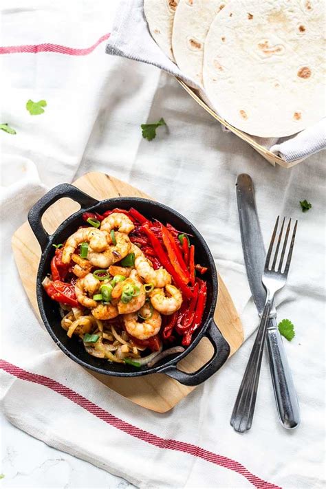 how-to-make-the-best-shrimp-fajitas-the-tortilla image