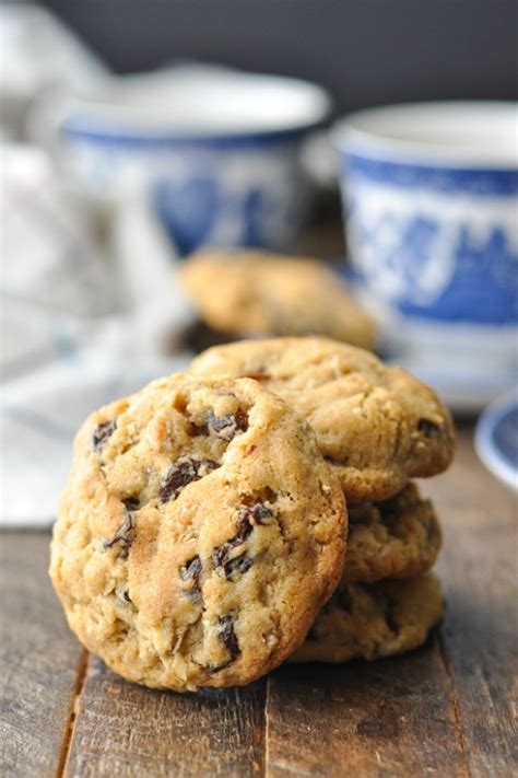 oatmeal-raisin-cookies-recipe-the-seasoned-mom image