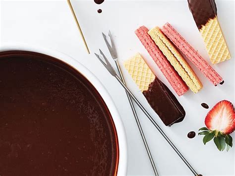microwave-chocolate-fondue-hy-vee-hy-vee image