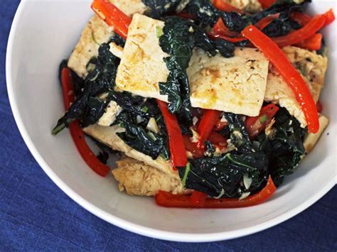 spicy-stir-fried-tofu-with-kale-and-red-pepper image