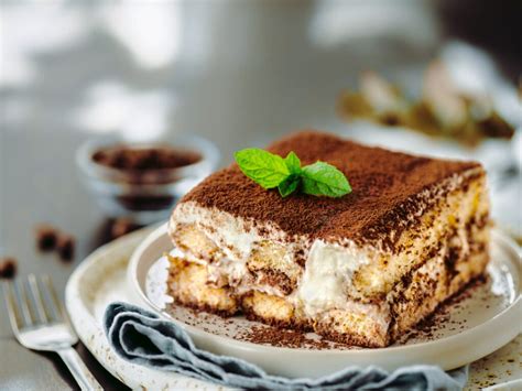 26-fancy-desserts-to-impress-the-kitchen-community image