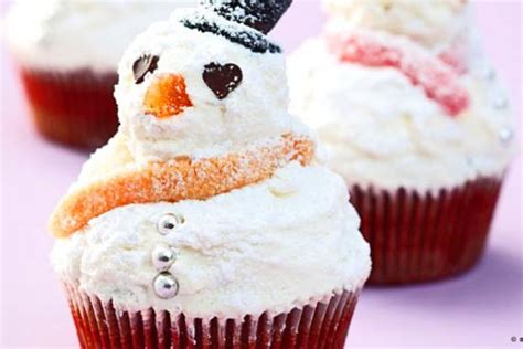 snowman-christmas-cupcake-fine-dining-lovers image