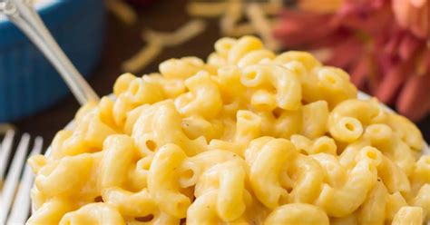 macaroni-and-cheese-with-american-cheese-slices image