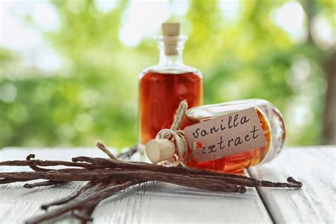how-to-make-homemade-vanilla-extract-vanillapura image