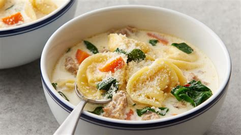 slow-cooker-creamy-tortellini-and-sausage-soup image