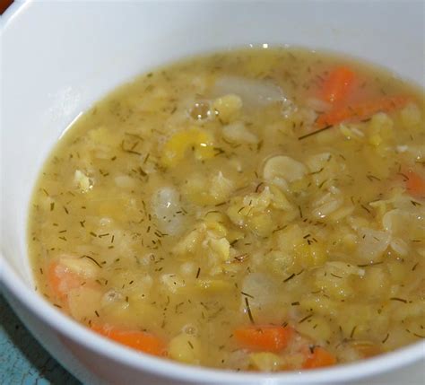 easy-yellow-split-pea-soup-recipe-pennys image