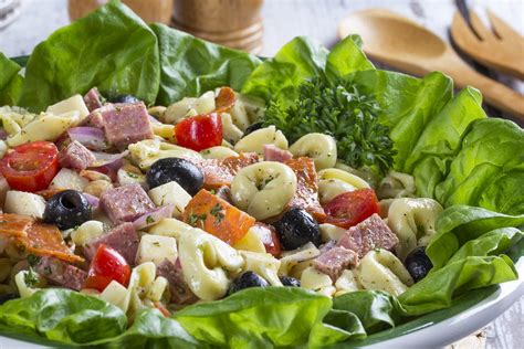 italian-tortellini-salad-mrfoodcom image
