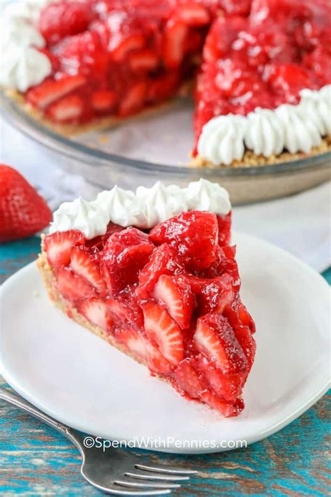no-bake-strawberry-pie image