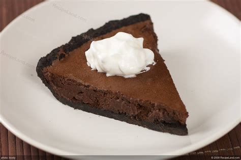 double-chocolate-french-silk-pie image