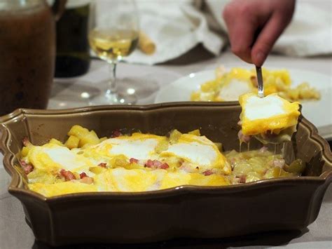 tartiflette-french-alps-reblochon-cheese-casserole image