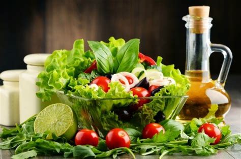 3-salad-recipes-we-all-grew-up-eating-food-storage image