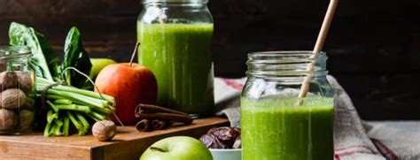 warm-apple-pie-smoothie-simple-green-smoothies image