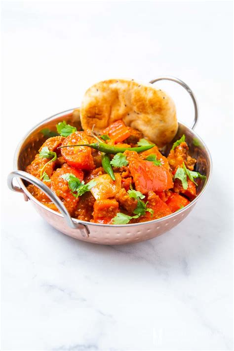 lamb-jalfrezi-traditional-spicy-easy-jalfrezi-curry-with image