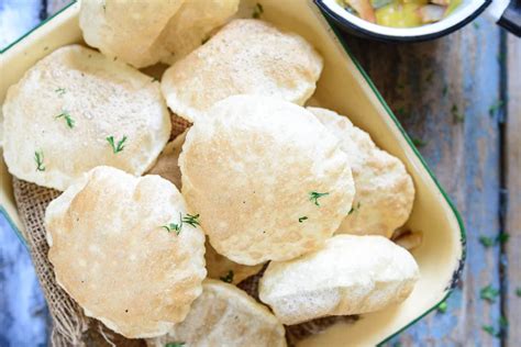 luchi-recipe-step-by-step-video-bengali-bread image