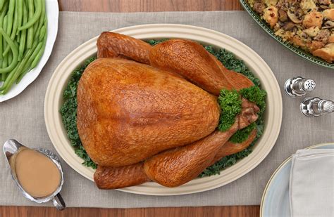 maple-thyme-basted-roast-turkey-canadian-turkey image