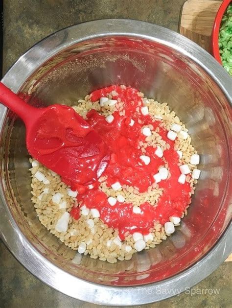 how-to-make-colored-rice-krispie-treats-the-savvy image