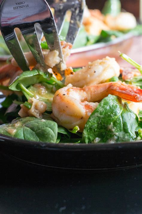 warm-shrimp-white-bean-spinach-salad-what-the image