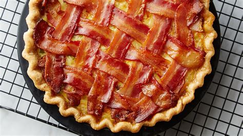 maple-bacon-breakfast-pie-recipe-lifemadedeliciousca image