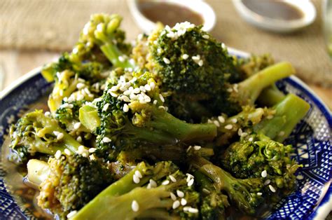 sesame-ginger-broccoli-dixie-chik-cooks image