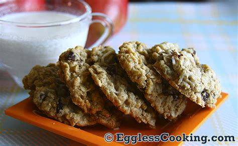big-batch-oatmeal-raisin-cookies-recipe-eggless image