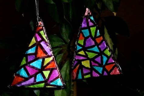 sharpie-and-tinfoil-stained-glass-christmas-trees image