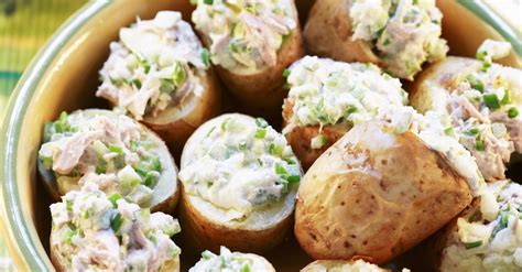 baked-potato-stuffed-with-tuna-recipe-eat-smarter-usa image