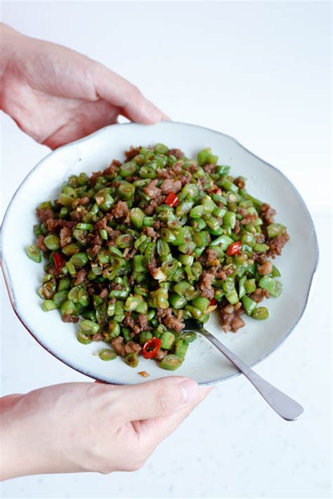 green-beans-and-minced-meat-stir-fry-china-sichuan image