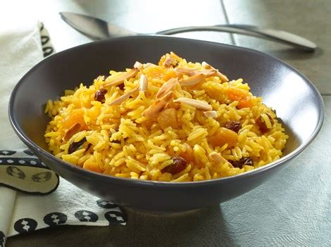 golden-pilaf-with-apricots-raisins-and-almonds-goya image