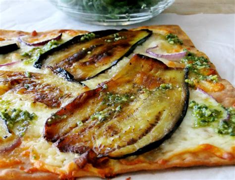 flatbread-pizzas-proud-italian-cook image