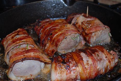 applewood-bacon-wrapped-venison-backstrap-with image