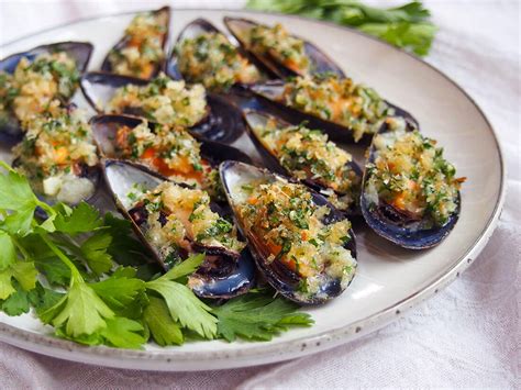 baked-mussels-carolines-cooking image