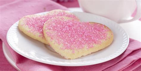 robinhood-valentine-sugar-cookies image