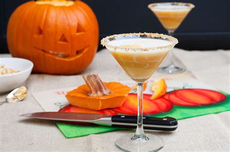 15-pumpkin-cocktail-and-drink-recipes-for-fall-the image