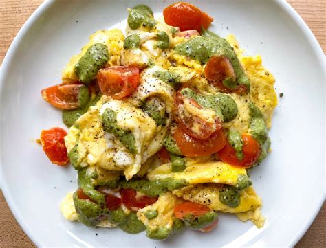 scrambled-eggs-with-pesto-tomatoes-cook-for image