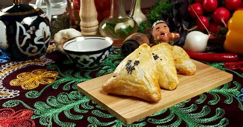 sambusa-baraki-traditional-savory-pastry-from-tajikistan image