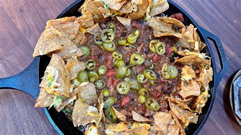 beef-n-black-bean-chili-with-cheesy-chips-to-dip image