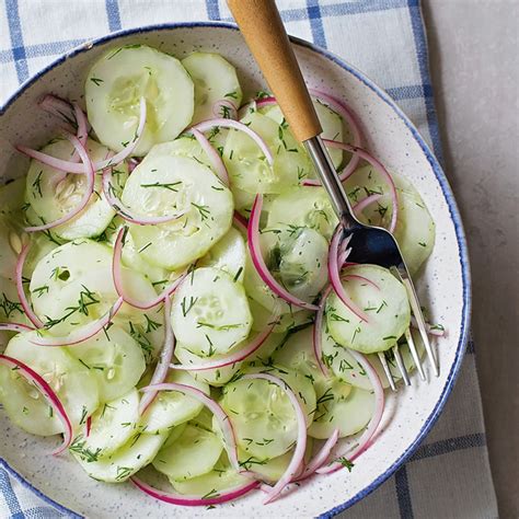 cucumber-dill-salad-quick-refreshing-life-made image