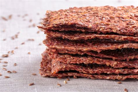 the-snack-homemade-healthy-crackers-canadian image