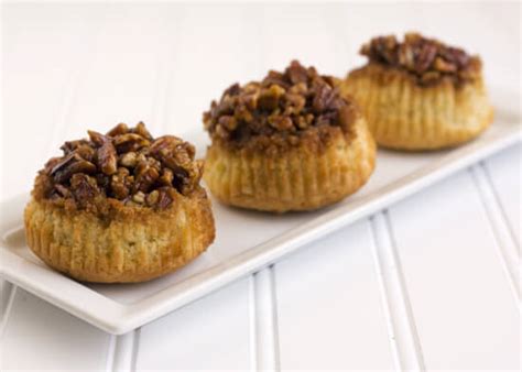 sticky-pecan-upside-down-cupcakes-handle-the-heat image