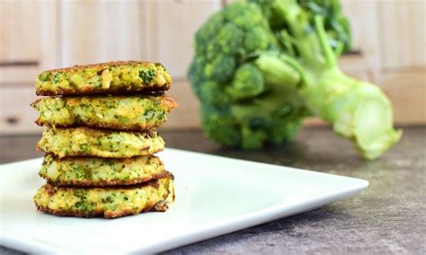easy-baked-crispy-broccoli-parmesan-fritter image