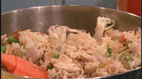 spanish-chicken-and-rice-recipe-rachael-ray-show image