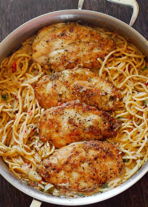 creamy-chicken-pasta-whats-in-the-pan image