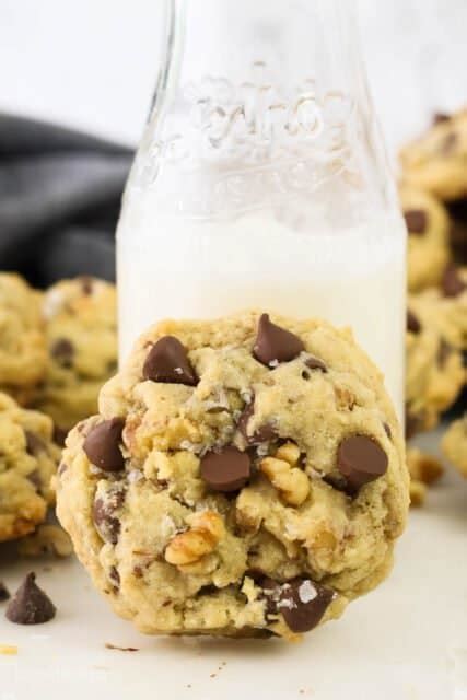 the-best-chocolate-chip-walnut-cookies-l-beyond image
