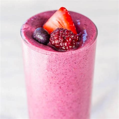 basic-frozen-fruit-smoothie-customizable-averie image