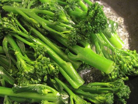 asian-style-broccolini-recipe-food-republic image