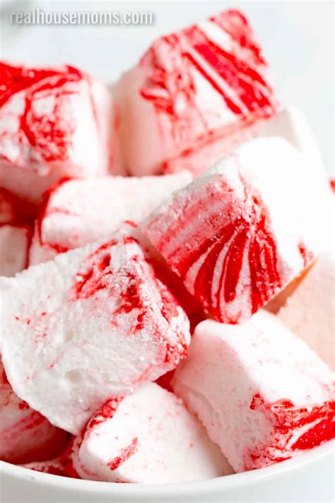 homemade-peppermint-marshmallows-real image