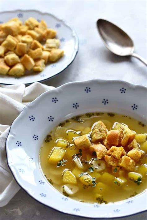 czech-garlic-soup-Česnečka-authentic image