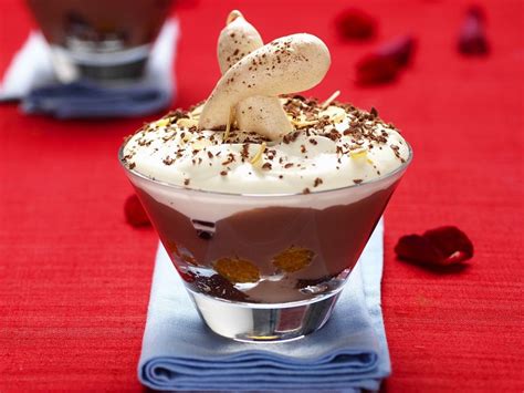 chocolate-mousse-and-ladyfinger-parfaits-with image