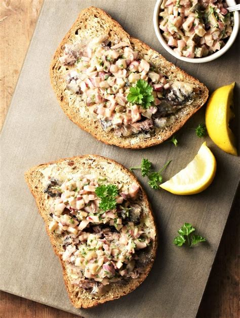 sardines-on-toast-polish-style-everyday-healthy image